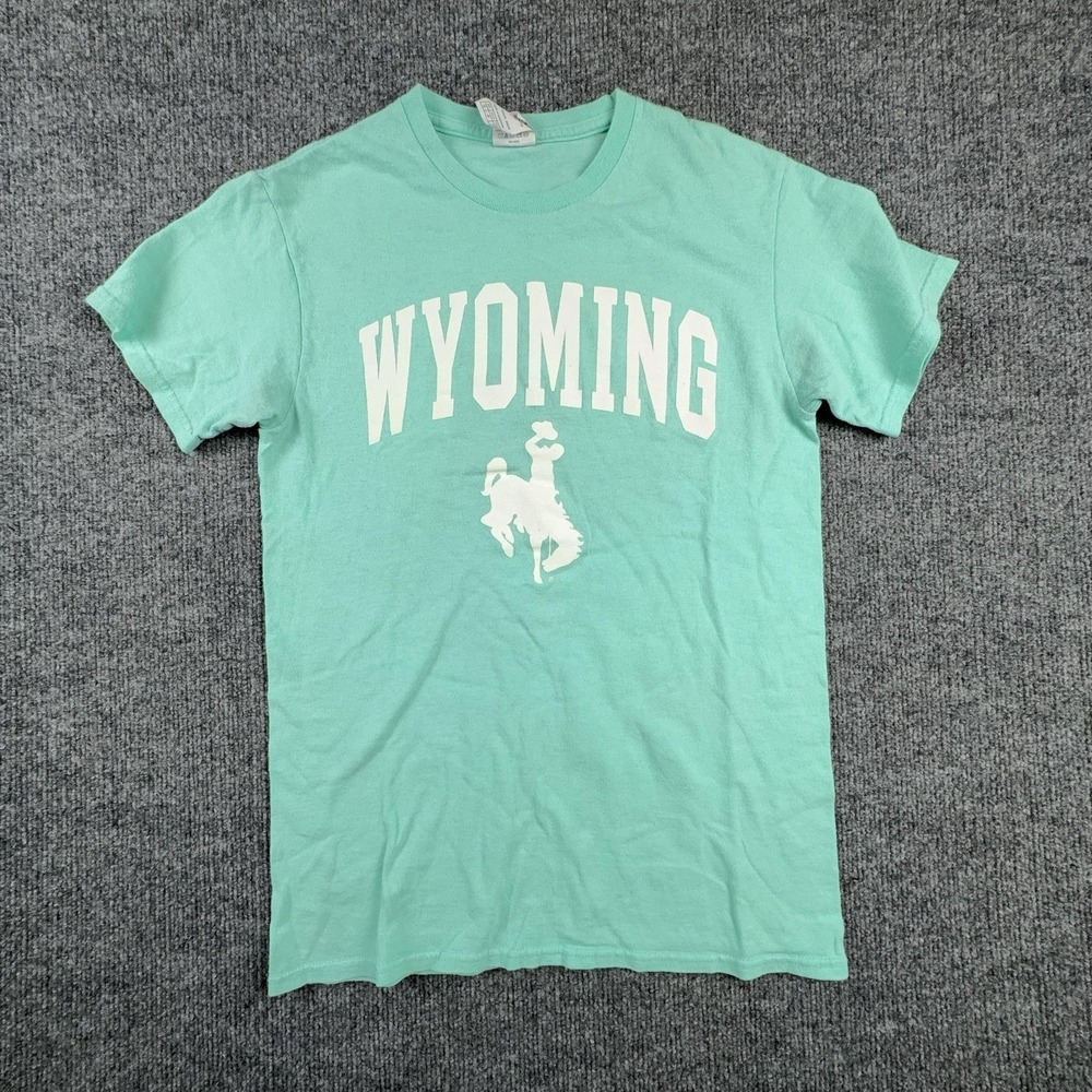 Delta Shirt Womens Small Green Wyoming Cowboy Graphic T-Shirt Western College